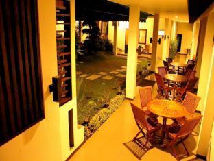 Marciella Hotel Бандунг Екстериор снимка